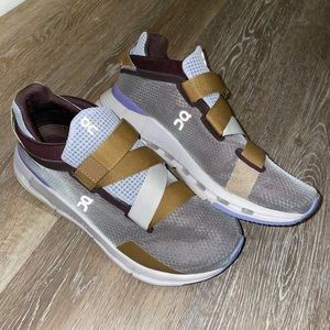 On-Cloud Running Shoes